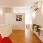Bravissimo Cort Reial 4b Duplex, Monthly Apartment *