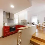 Bravissimo Cort Reial 4b Duplex, Monthly * Girona