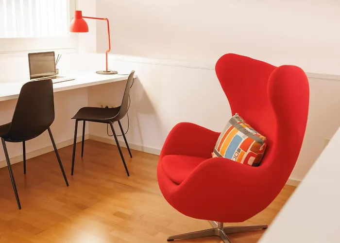 Bravissimo Cort Reial 4b Duplex, Monthly شقة خيرونا